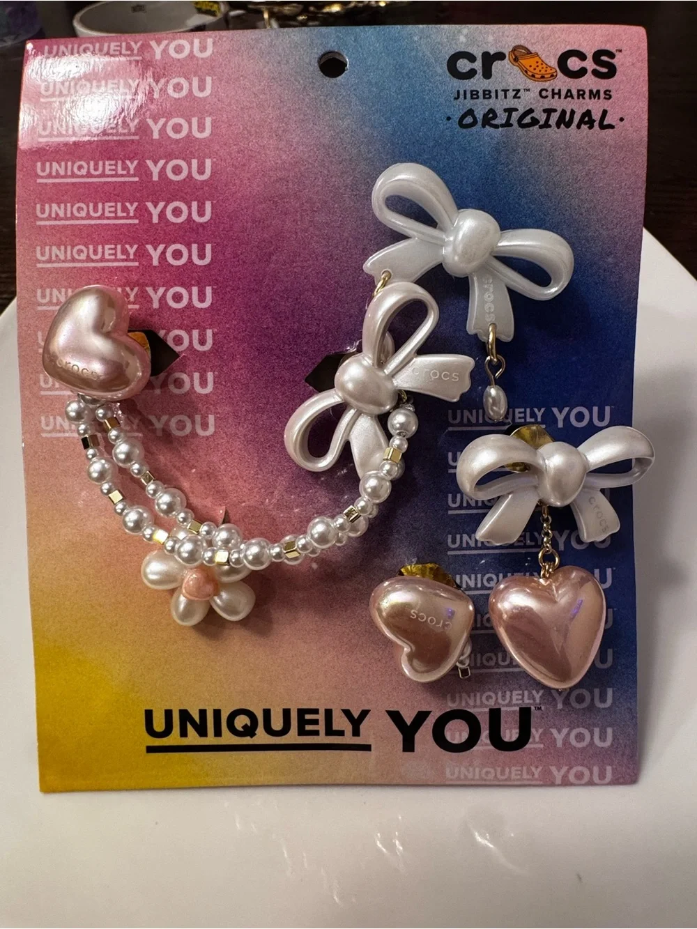 CROCS Pearl Pink Heart & Bow Charm Bracelet Jibbitz Set